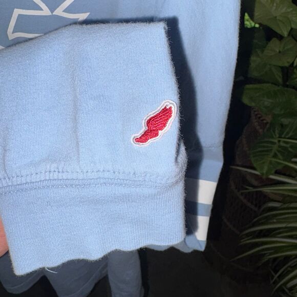 Women's Georgetown University Light Blue Oversized Long Sleeve T-Shirt, size M - Picture 7 of 9